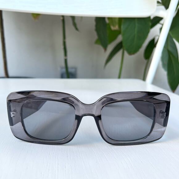 ☘️ No name Retro Rectangle Sunglasses in Dark Gray - Picture 10 of 12